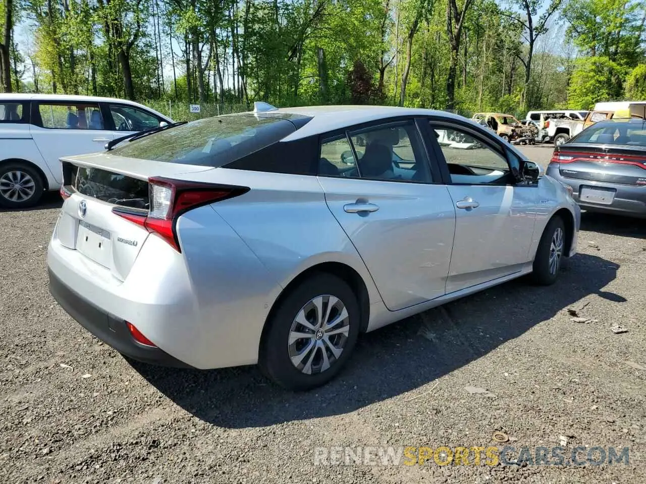 3 fotografías del automóvil dañado JTDL9RFU7K3002024 TOYOTA PRIUS 2019