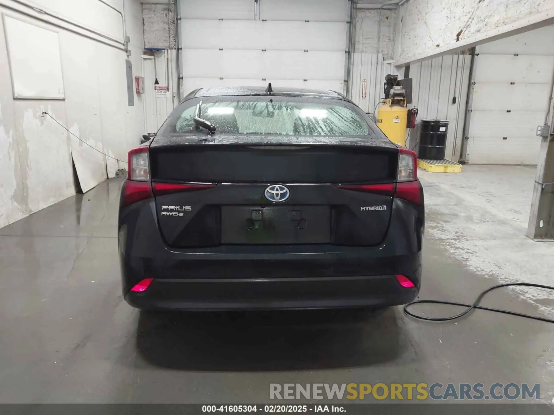 17 fotografías del automóvil dañado JTDL9RFU7K3012052 TOYOTA PRIUS 2019
