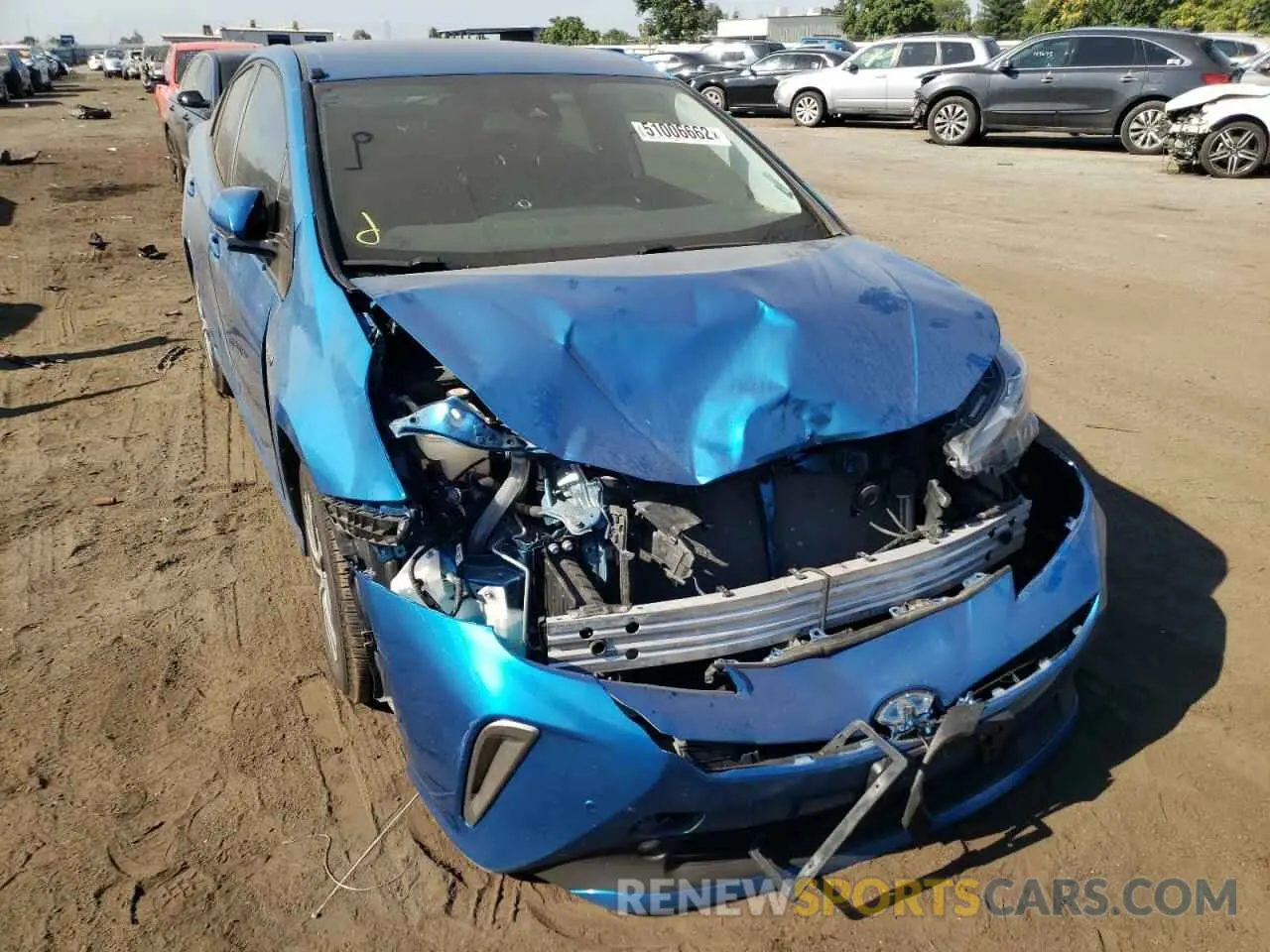 9 fotografías del automóvil dañado JTDL9RFU8K3004350 TOYOTA PRIUS 2019