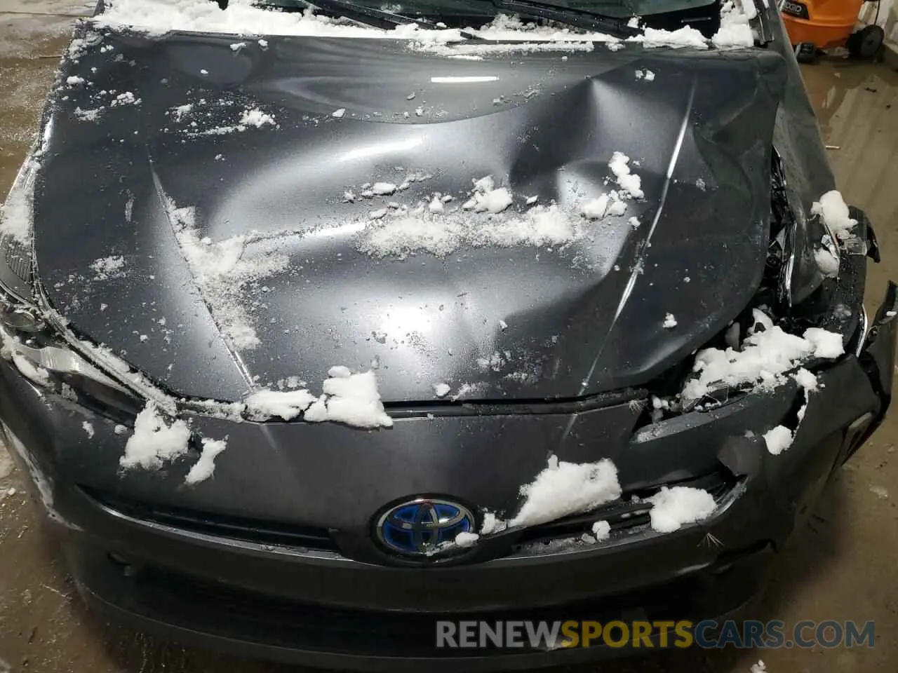 11 fotografías del automóvil dañado JTDL9RFU9K3011257 TOYOTA PRIUS 2019