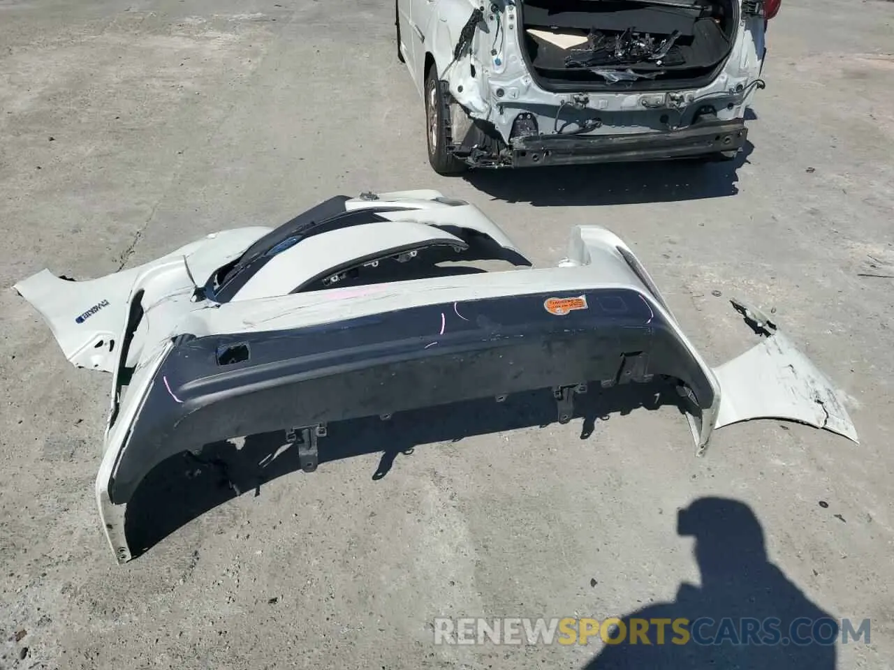 12 fotografías del automóvil dañado JTDKARFP0L3137845 TOYOTA PRIUS 2020
