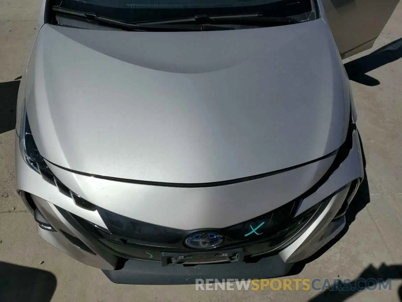 11 fotografías del automóvil dañado JTDKARFP0L3153107 TOYOTA PRIUS 2020