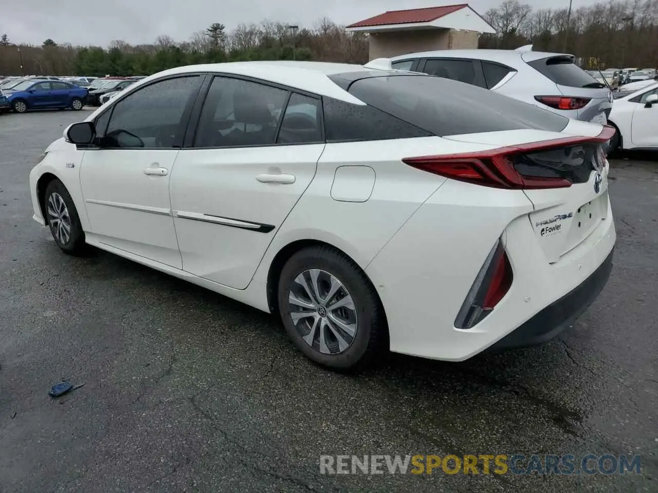 2 fotografías del automóvil dañado JTDKARFP0L3154371 TOYOTA PRIUS 2020