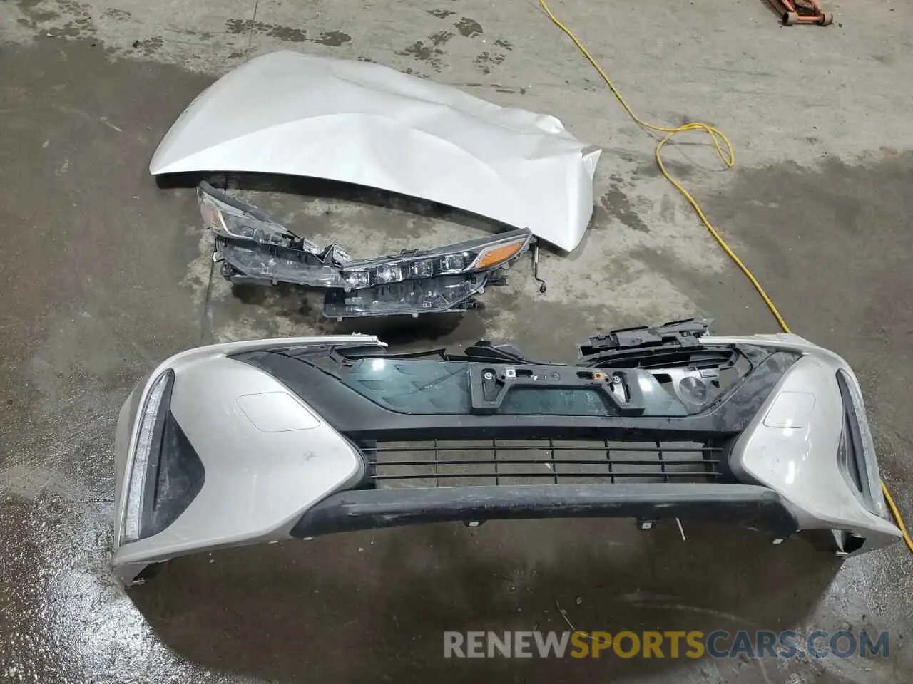 12 fotografías del automóvil dañado JTDKARFP2L3134042 TOYOTA PRIUS 2020