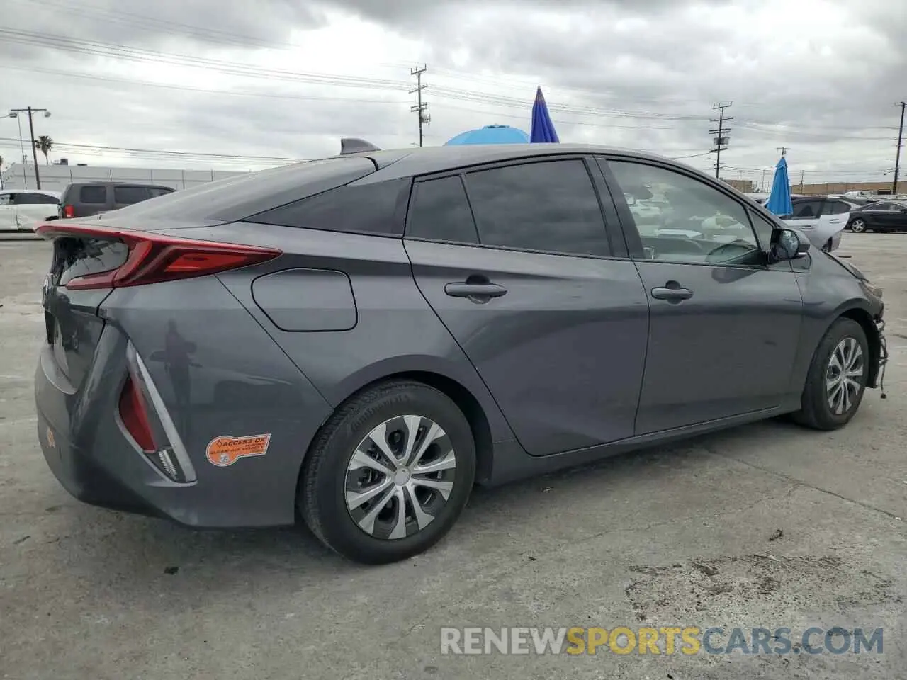 3 fotografías del automóvil dañado JTDKARFP2L3146286 TOYOTA PRIUS 2020
