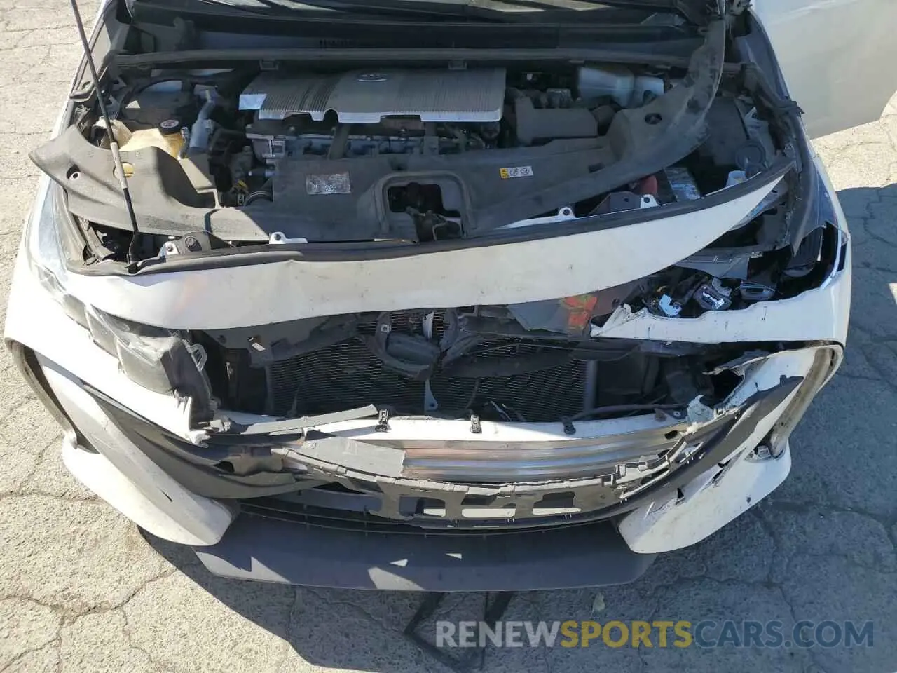 11 fotografías del automóvil dañado JTDKARFP2L3162861 TOYOTA PRIUS 2020
