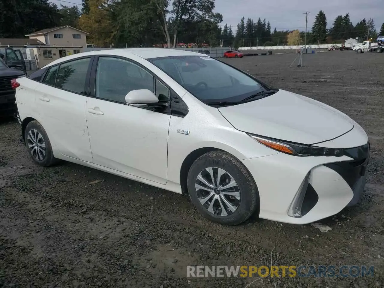 4 fotografías del automóvil dañado JTDKARFP3L3123499 TOYOTA PRIUS 2020