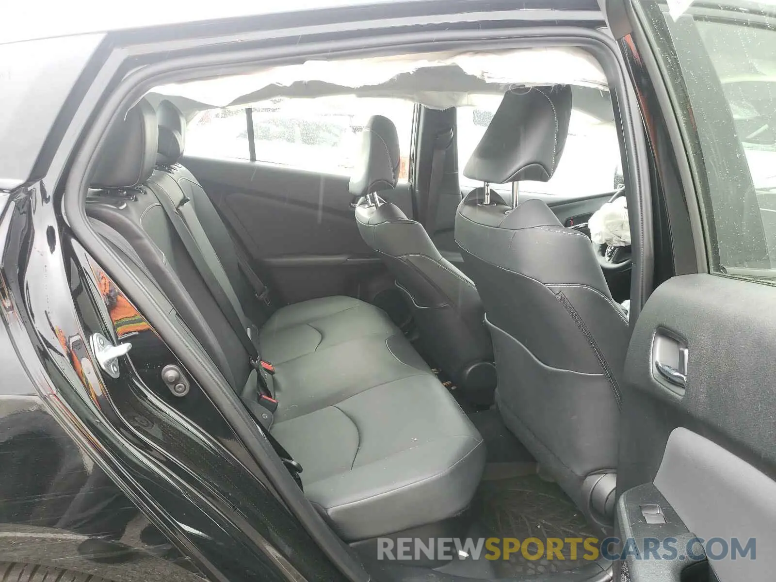 6 fotografías del automóvil dañado JTDKARFP3L3131912 TOYOTA PRIUS 2020