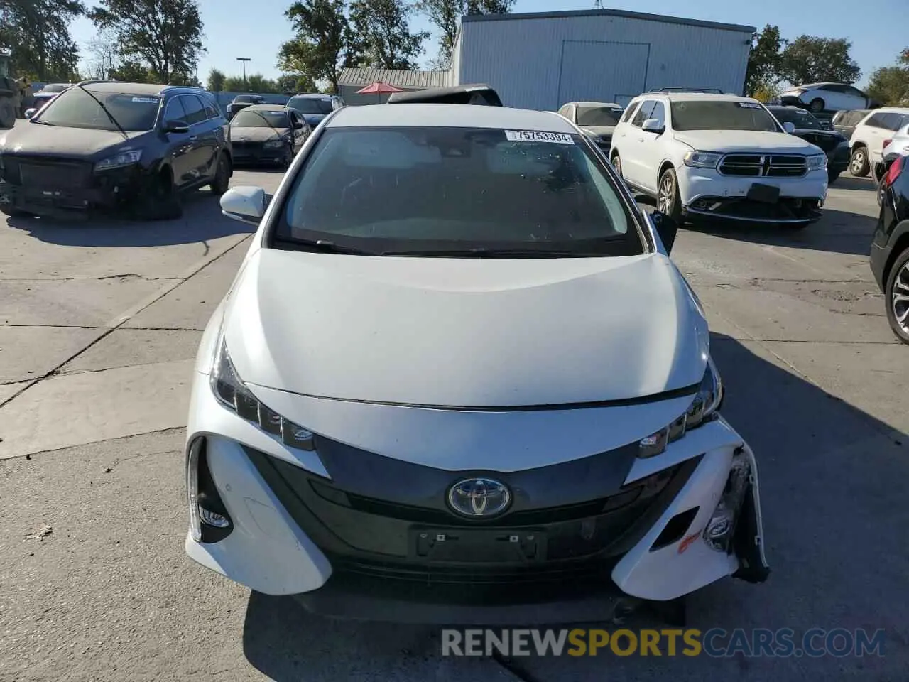 5 fotografías del automóvil dañado JTDKARFP3L3140500 TOYOTA PRIUS 2020