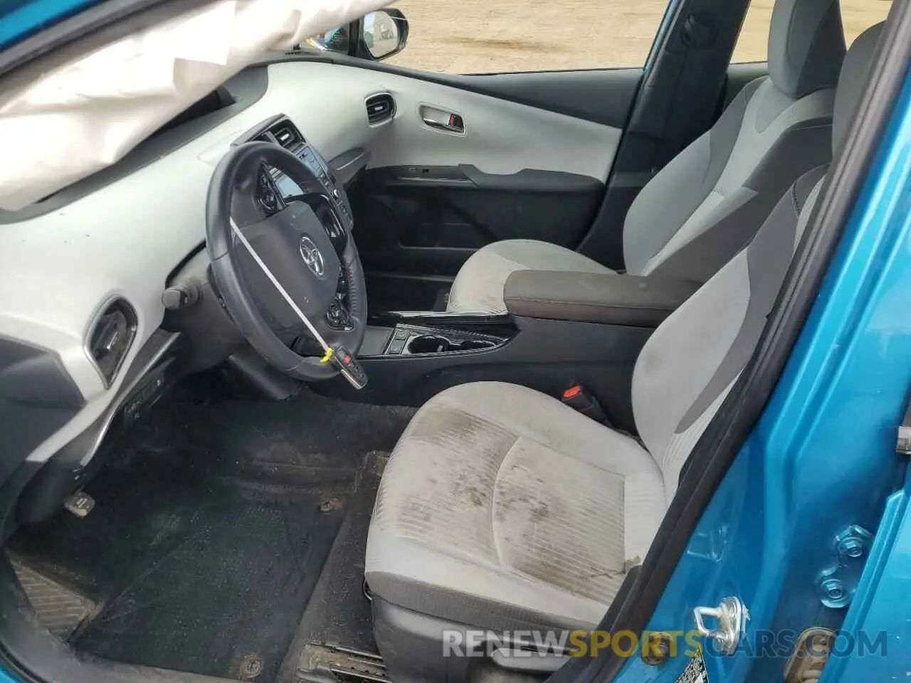 7 fotografías del automóvil dañado JTDKARFP4L3120241 TOYOTA PRIUS 2020