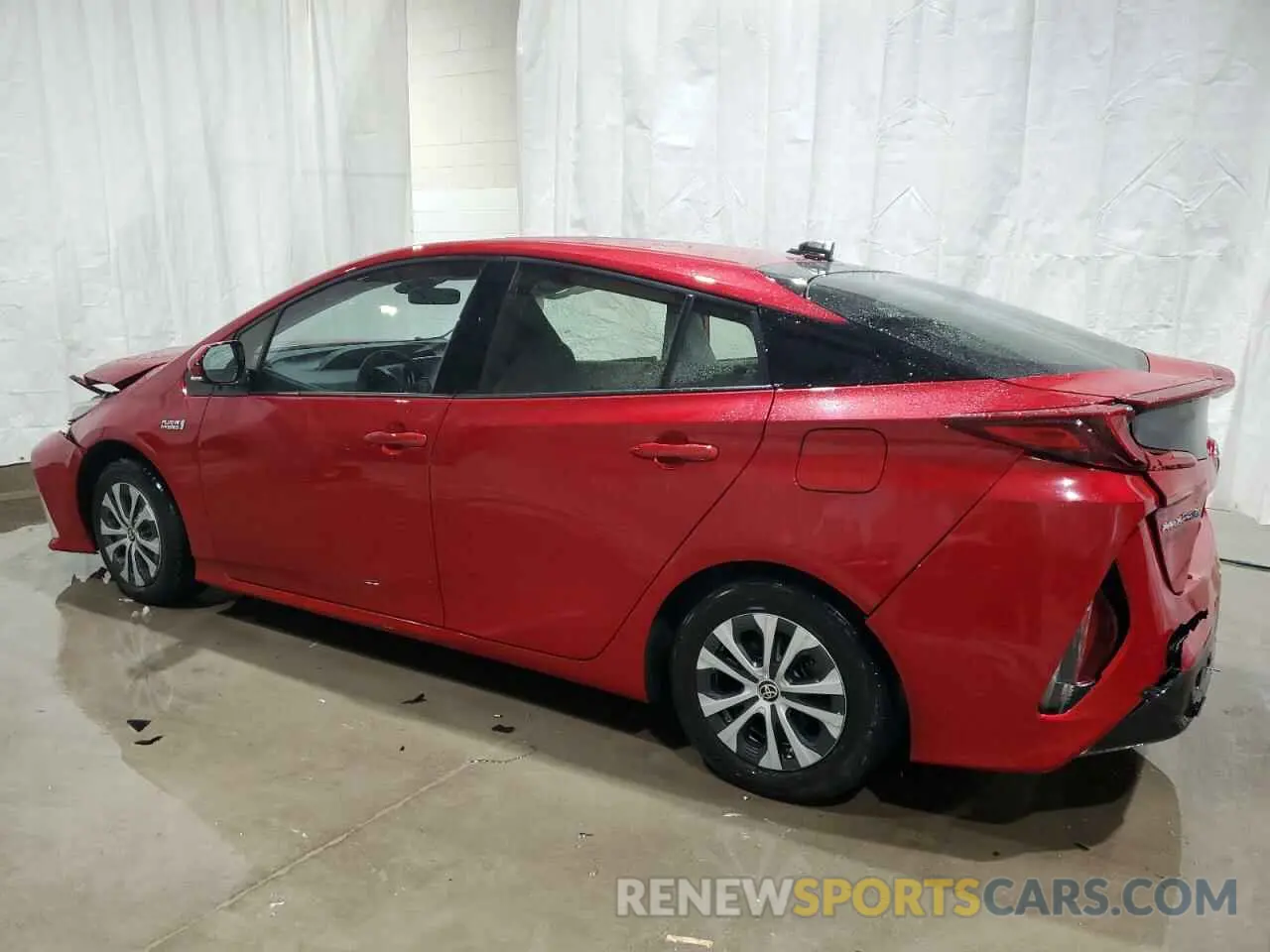 2 fotografías del automóvil dañado JTDKARFP4L3126217 TOYOTA PRIUS 2020