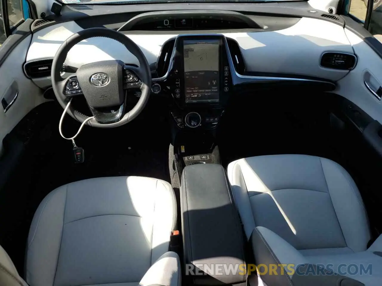 8 fotografías del automóvil dañado JTDKARFP4L3132633 TOYOTA PRIUS 2020