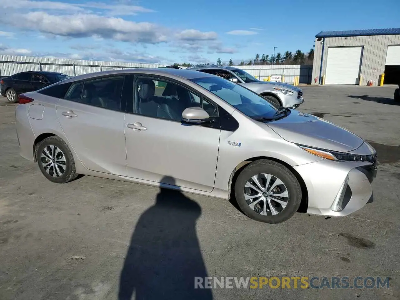 4 fotografías del automóvil dañado JTDKARFP5L3158559 TOYOTA PRIUS 2020