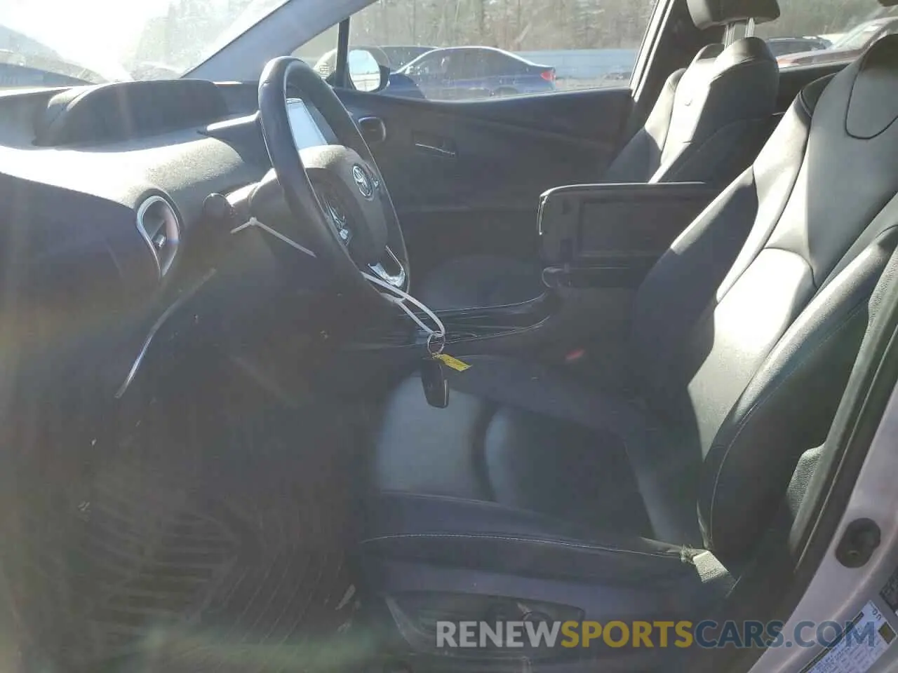 7 fotografías del automóvil dañado JTDKARFP5L3158559 TOYOTA PRIUS 2020
