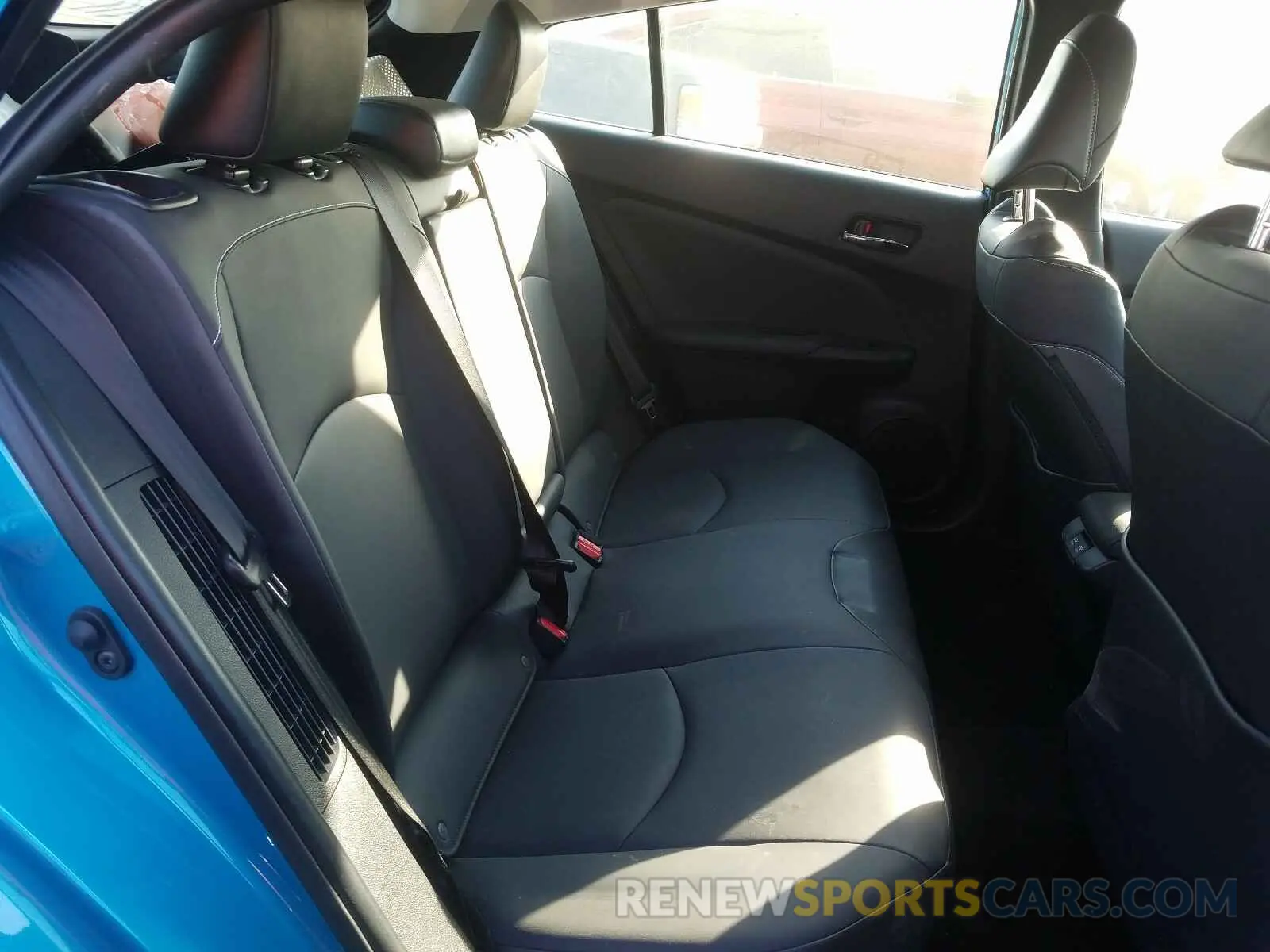 6 fotografías del automóvil dañado JTDKARFP5L3160344 TOYOTA PRIUS 2020