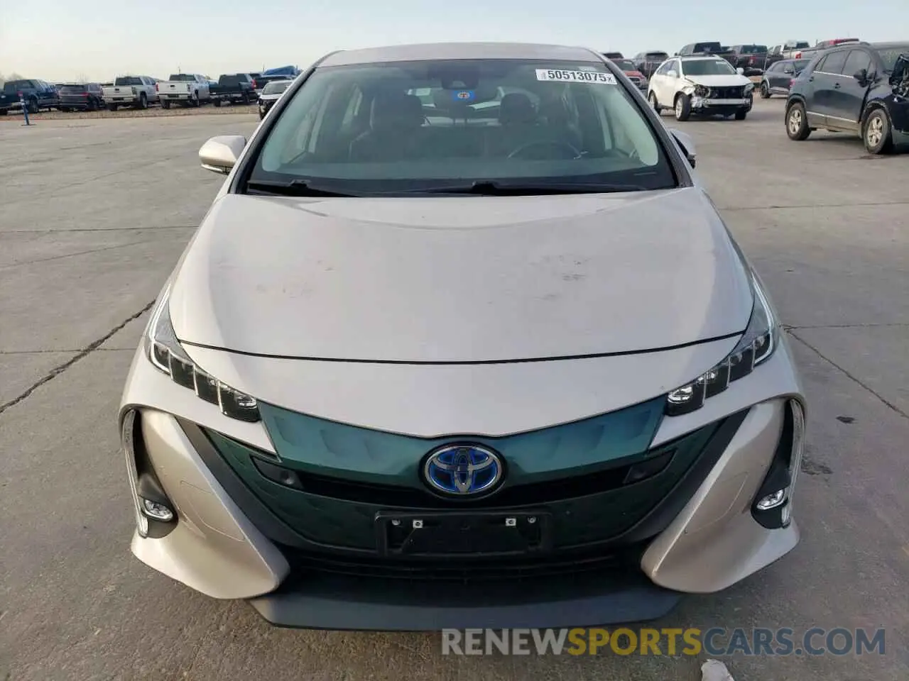 5 fotografías del automóvil dañado JTDKARFP7L3125014 TOYOTA PRIUS 2020