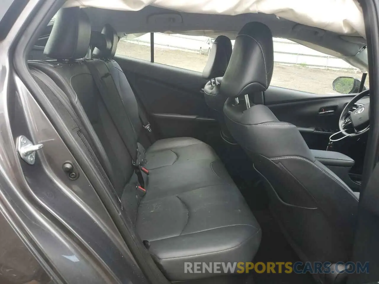 10 fotografías del automóvil dañado JTDKARFP8L3159320 TOYOTA PRIUS 2020