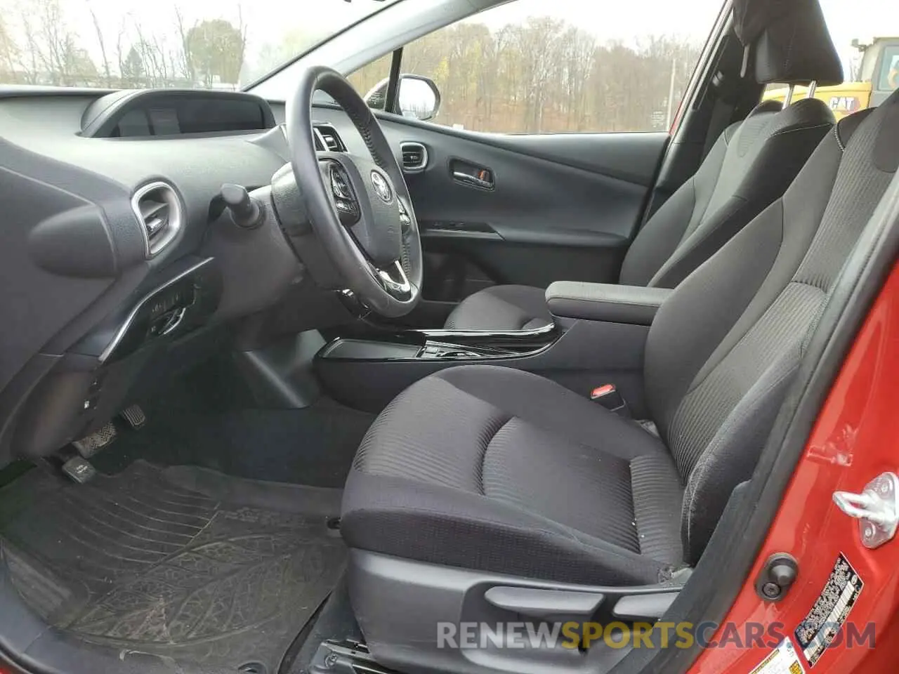 7 fotografías del automóvil dañado JTDKARFPXL3151834 TOYOTA PRIUS 2020