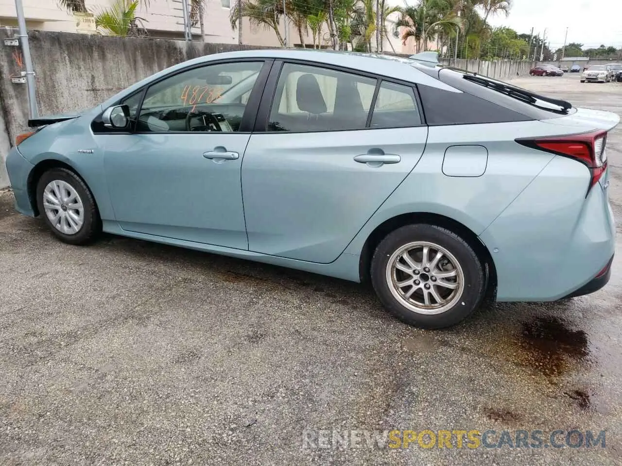 2 fotografías del automóvil dañado JTDKARFU0L3104611 TOYOTA PRIUS 2020