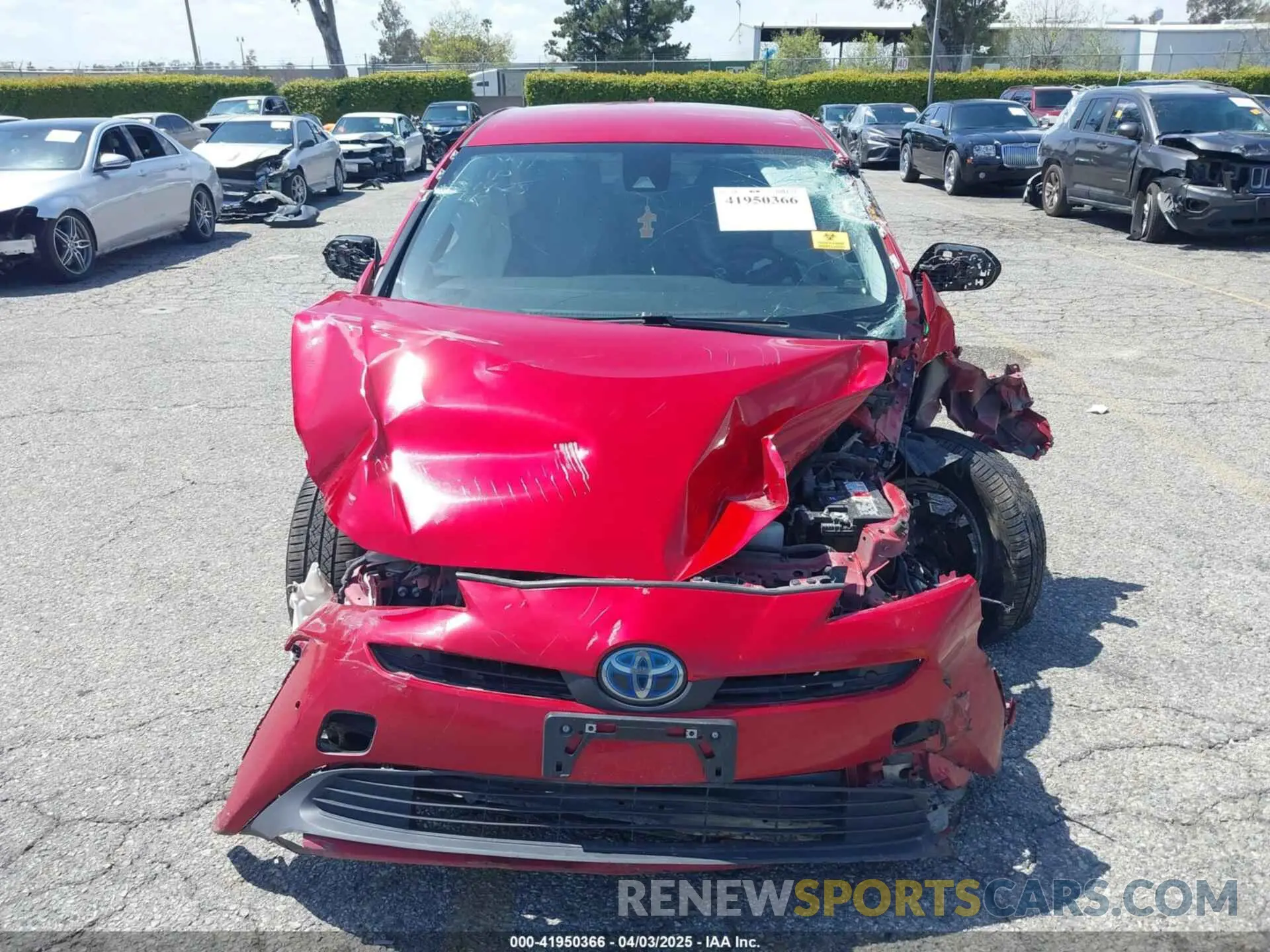 11 fotografías del automóvil dañado JTDKARFU0L3109596 TOYOTA PRIUS 2020