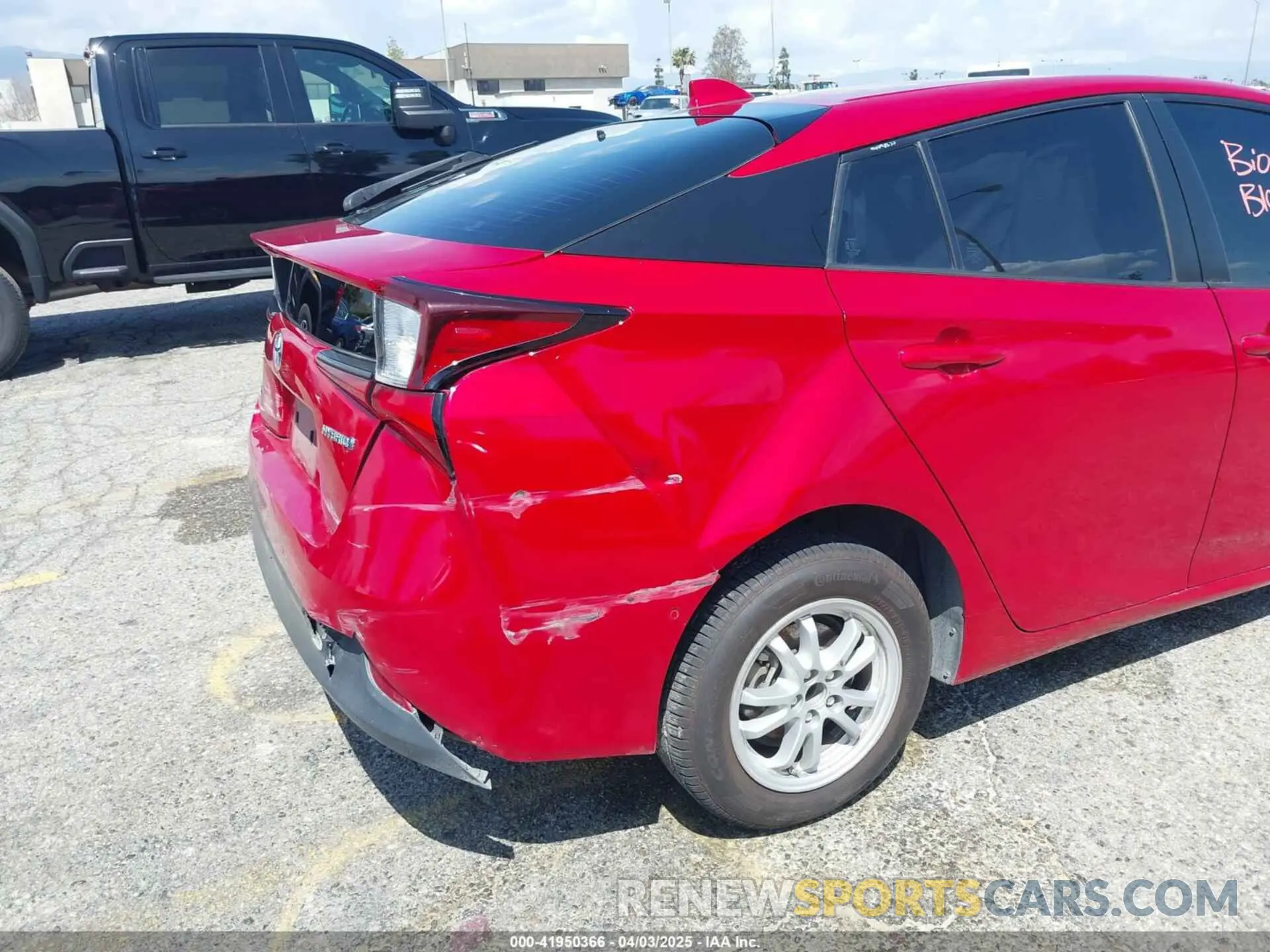 17 fotografías del automóvil dañado JTDKARFU0L3109596 TOYOTA PRIUS 2020
