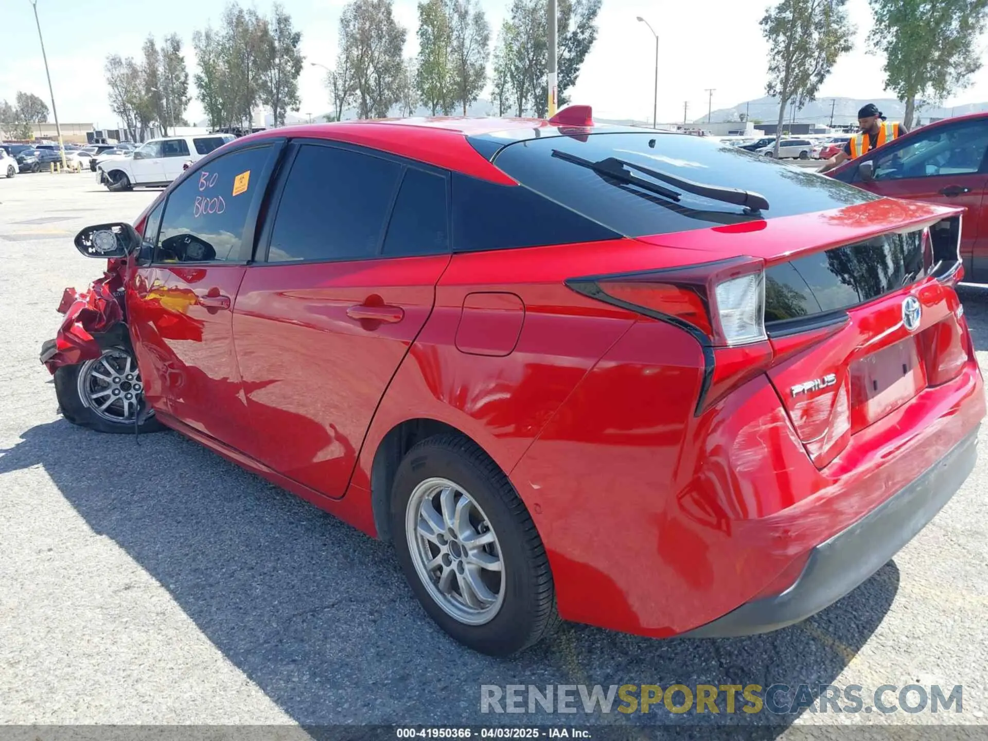 3 fotografías del automóvil dañado JTDKARFU0L3109596 TOYOTA PRIUS 2020