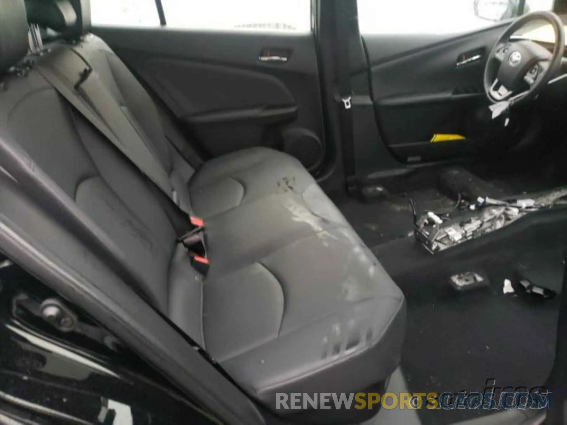 6 fotografías del automóvil dañado JTDKARFU0L3116046 TOYOTA PRIUS 2020