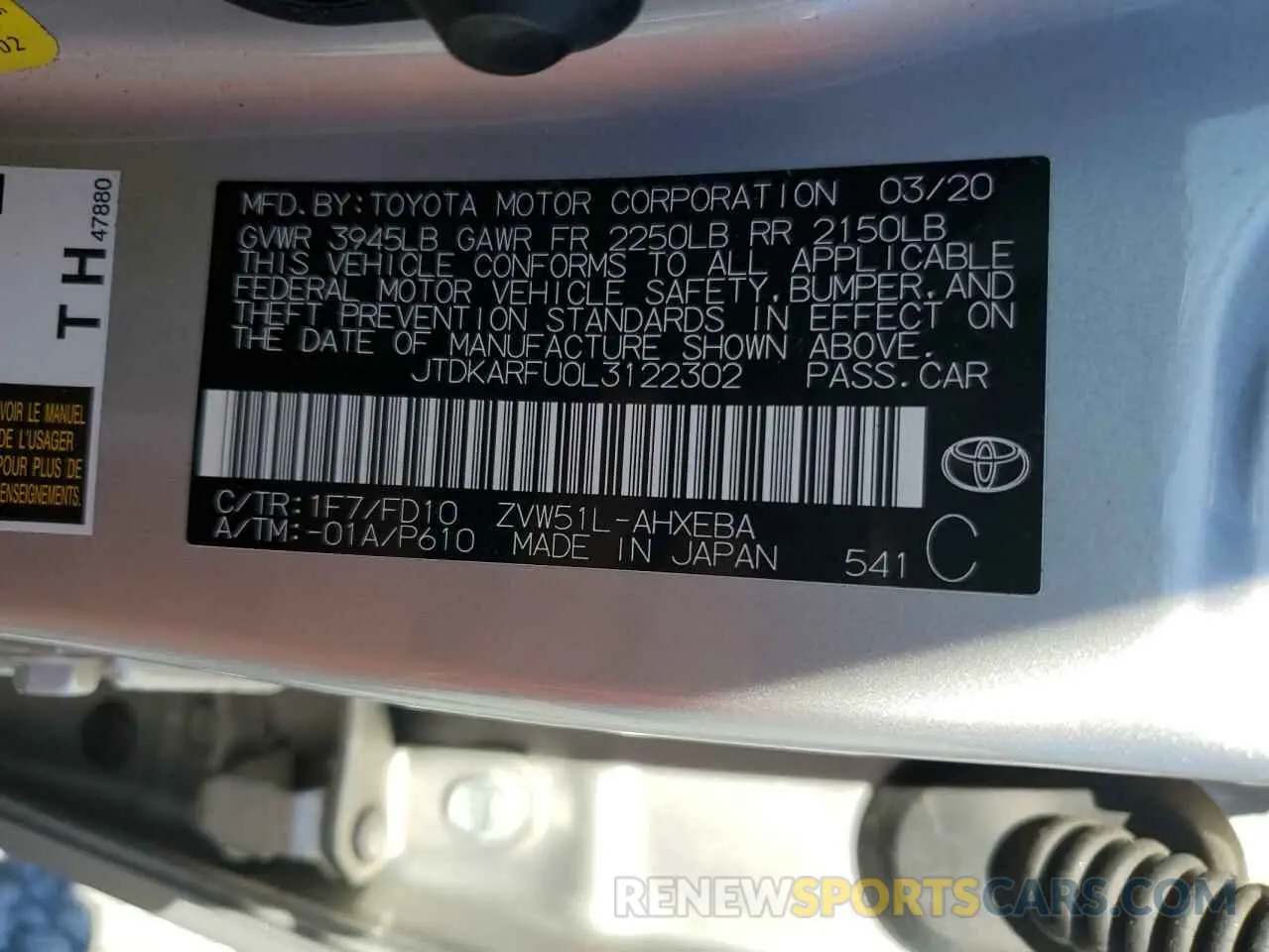 13 fotografías del automóvil dañado JTDKARFU0L3122302 TOYOTA PRIUS 2020