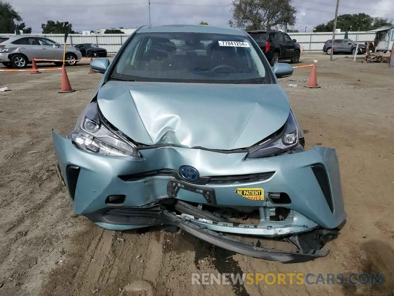 5 fotografías del automóvil dañado JTDKARFU1L3111180 TOYOTA PRIUS 2020