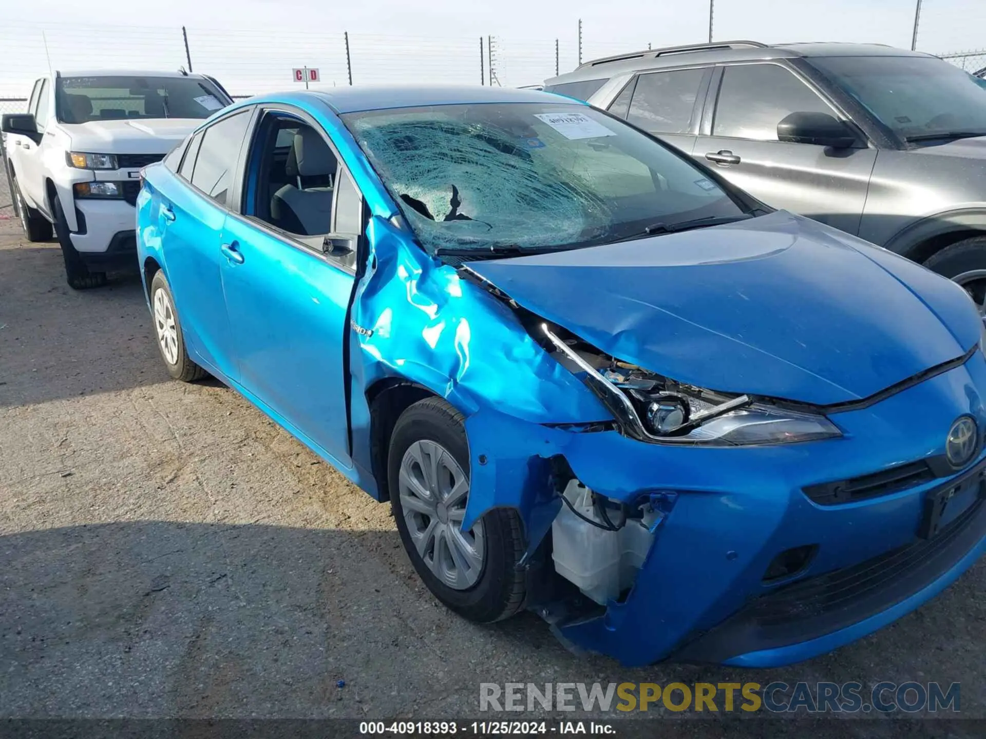 6 fotografías del automóvil dañado JTDKARFU1L3117738 TOYOTA PRIUS 2020