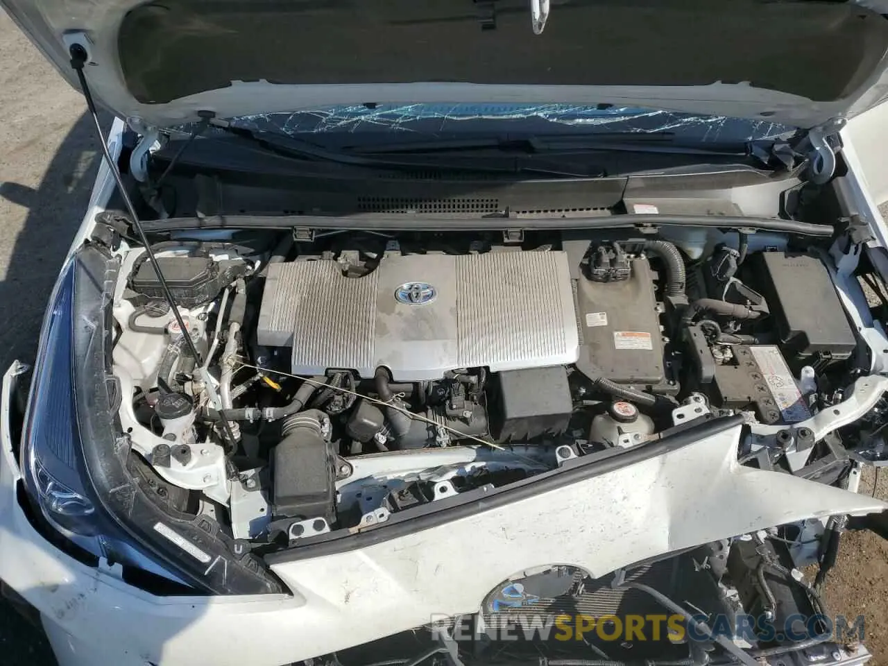 11 fotografías del automóvil dañado JTDKARFU1L3124687 TOYOTA PRIUS 2020