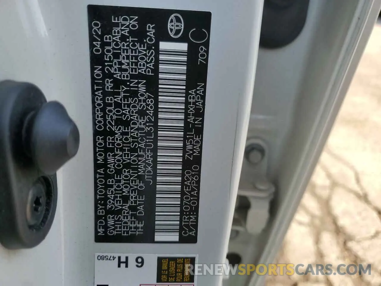 12 fotografías del automóvil dañado JTDKARFU1L3124687 TOYOTA PRIUS 2020