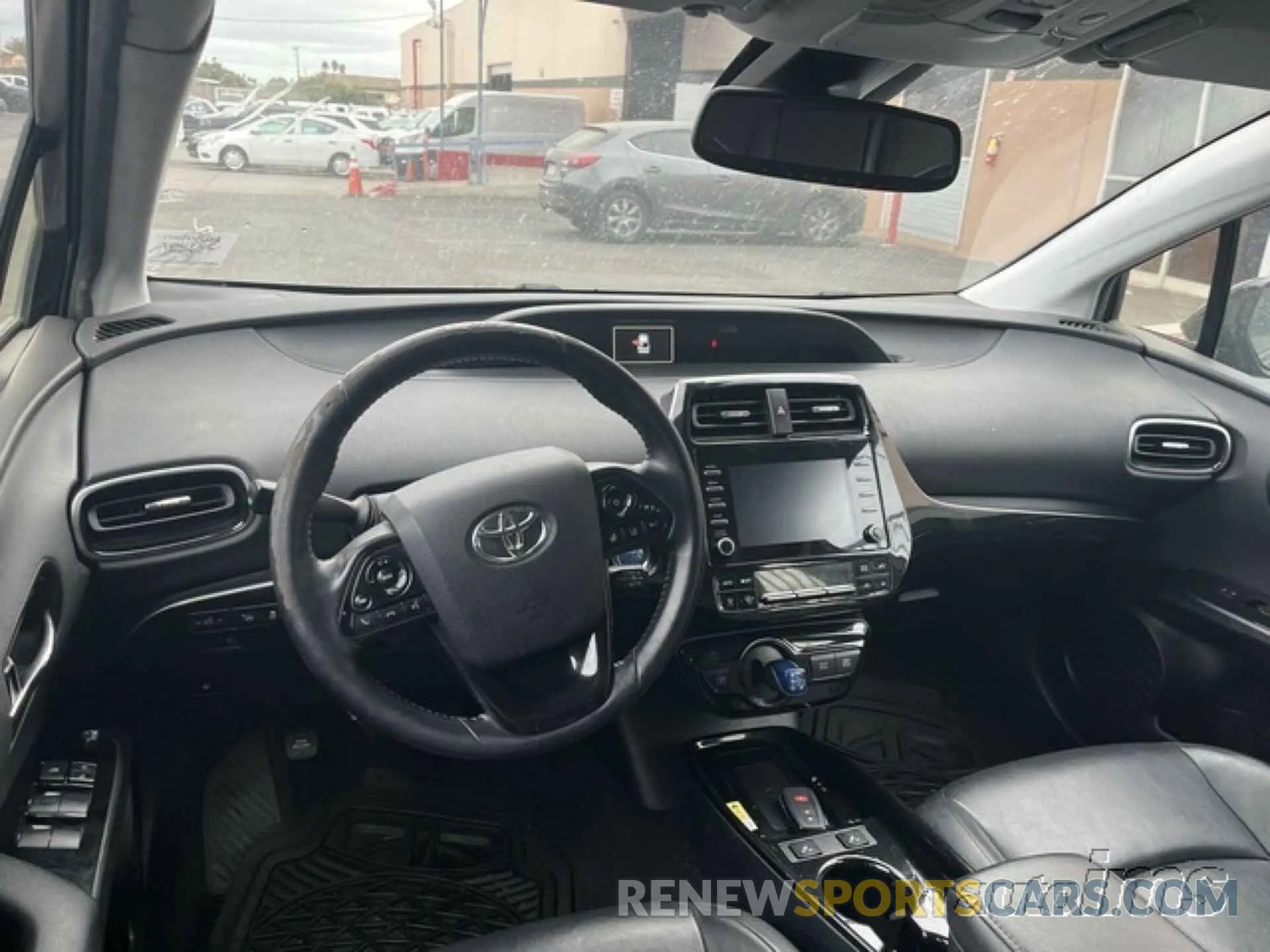 10 fotografías del automóvil dañado JTDKARFU2L3112189 TOYOTA PRIUS 2020