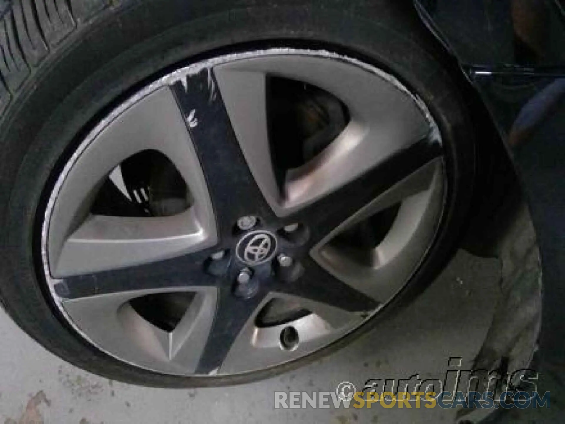 12 fotografías del automóvil dañado JTDKARFU2L3112189 TOYOTA PRIUS 2020