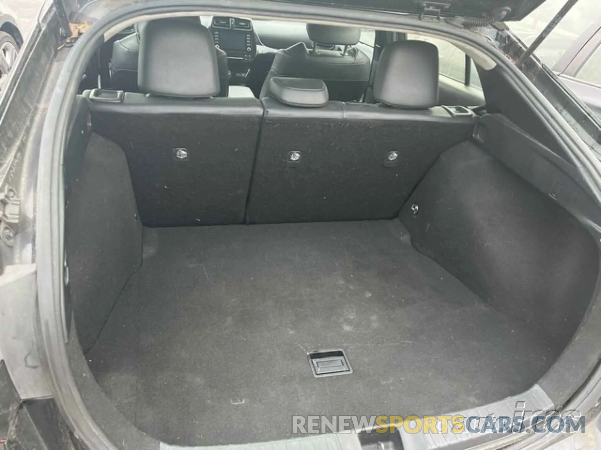 15 fotografías del automóvil dañado JTDKARFU2L3112189 TOYOTA PRIUS 2020