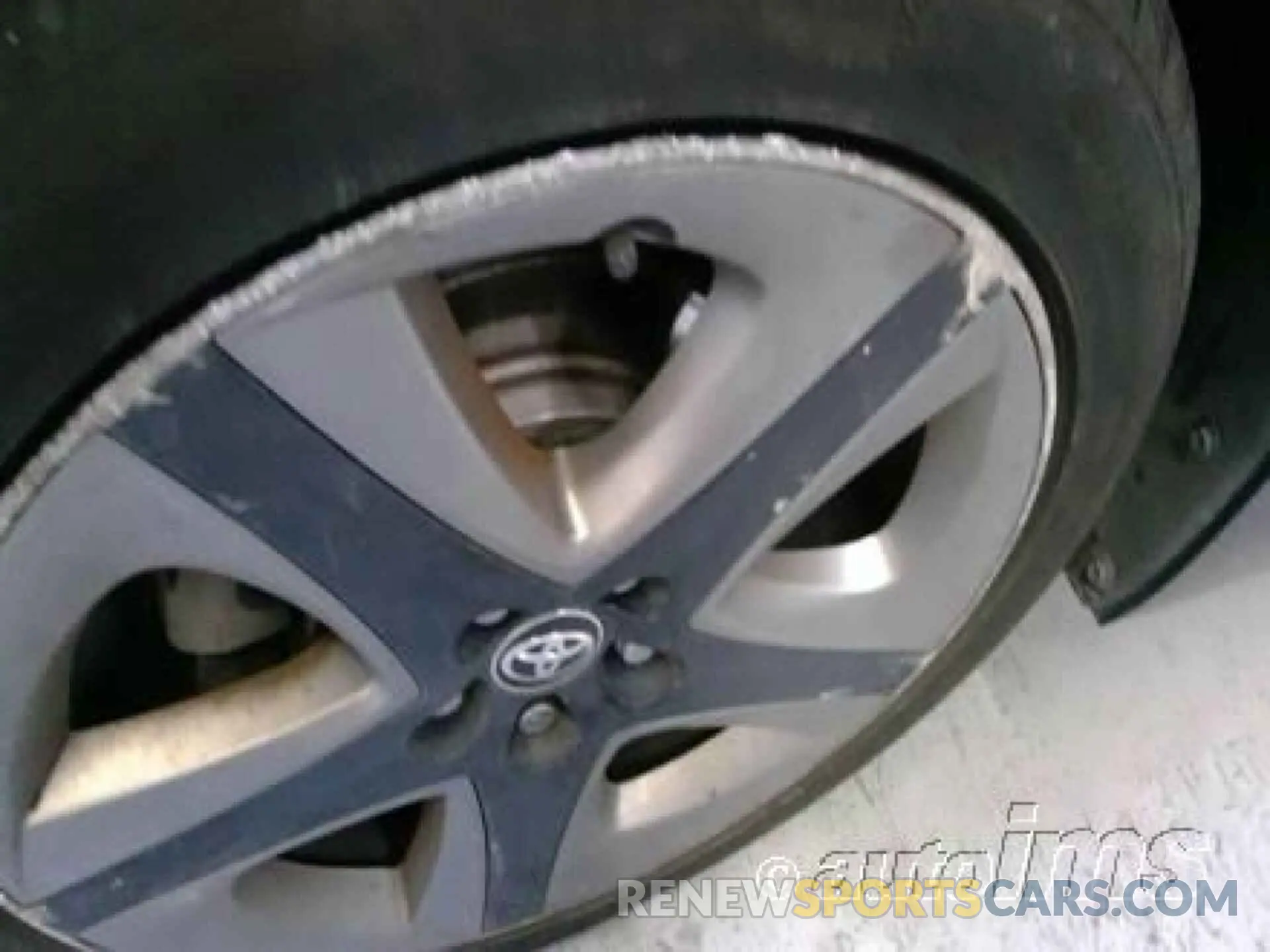 18 fotografías del automóvil dañado JTDKARFU2L3112449 TOYOTA PRIUS 2020