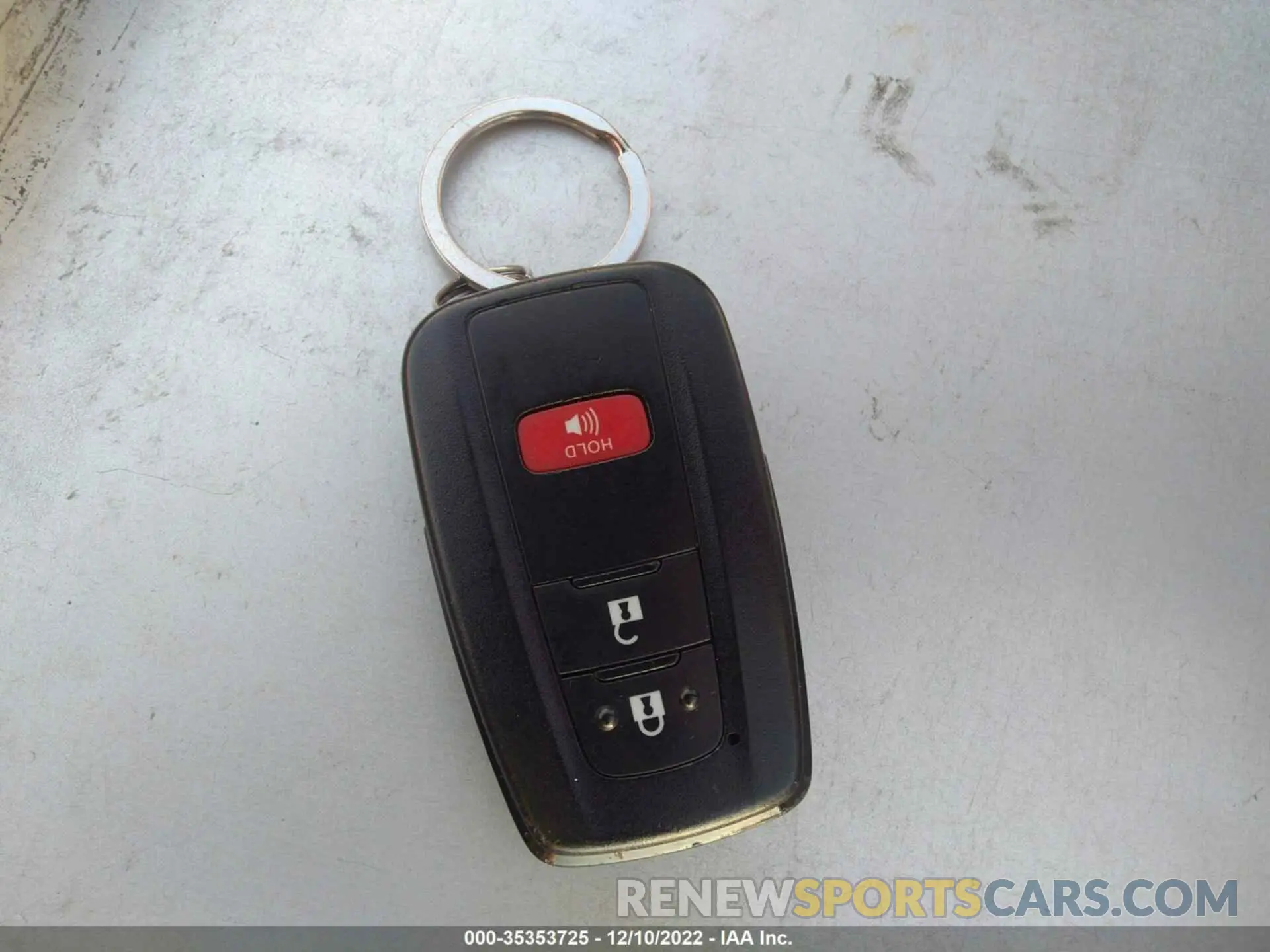 11 fotografías del automóvil dañado JTDKARFU2L3112483 TOYOTA PRIUS 2020