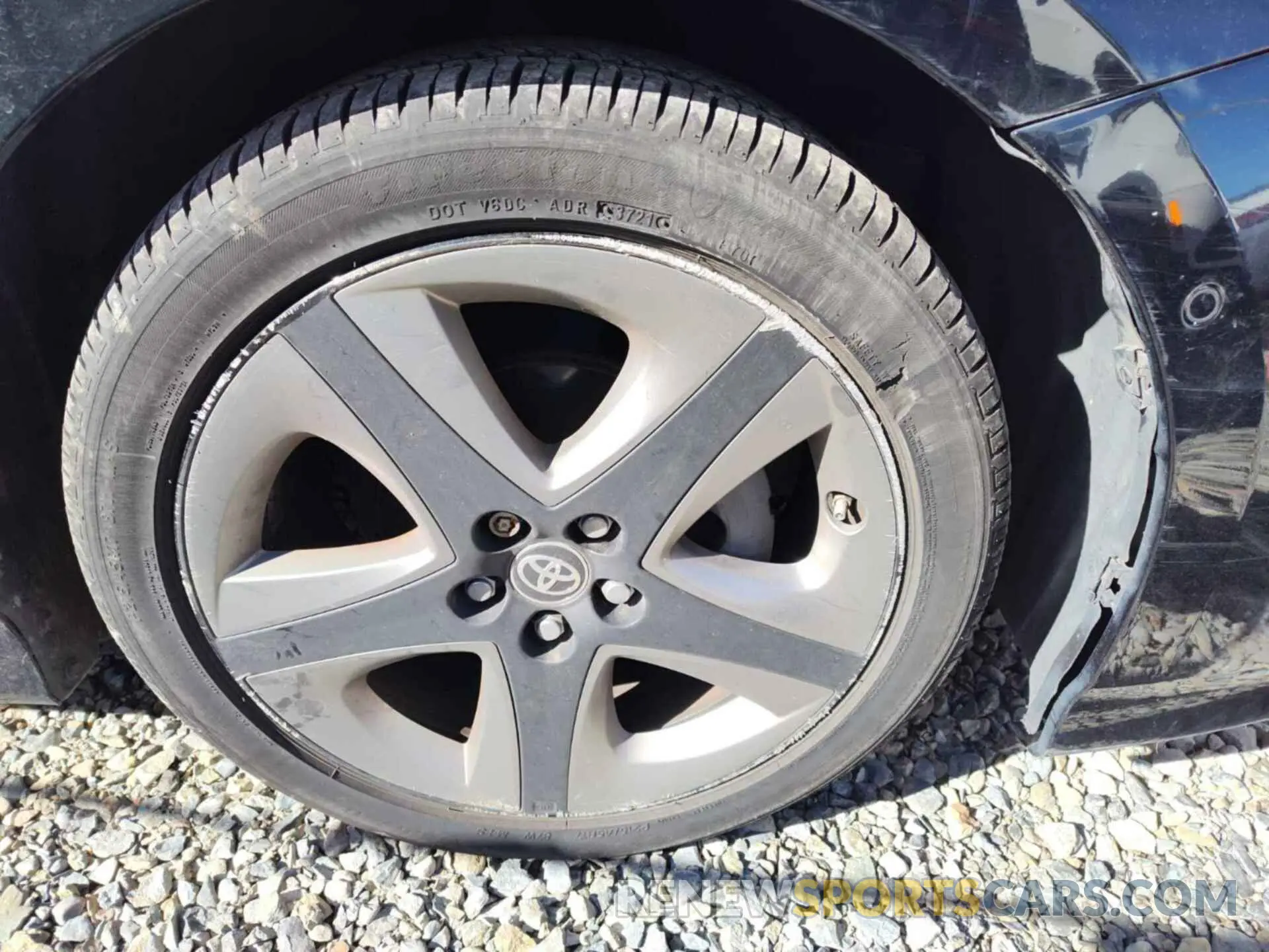 11 fotografías del automóvil dañado JTDKARFU2L3115366 TOYOTA PRIUS 2020