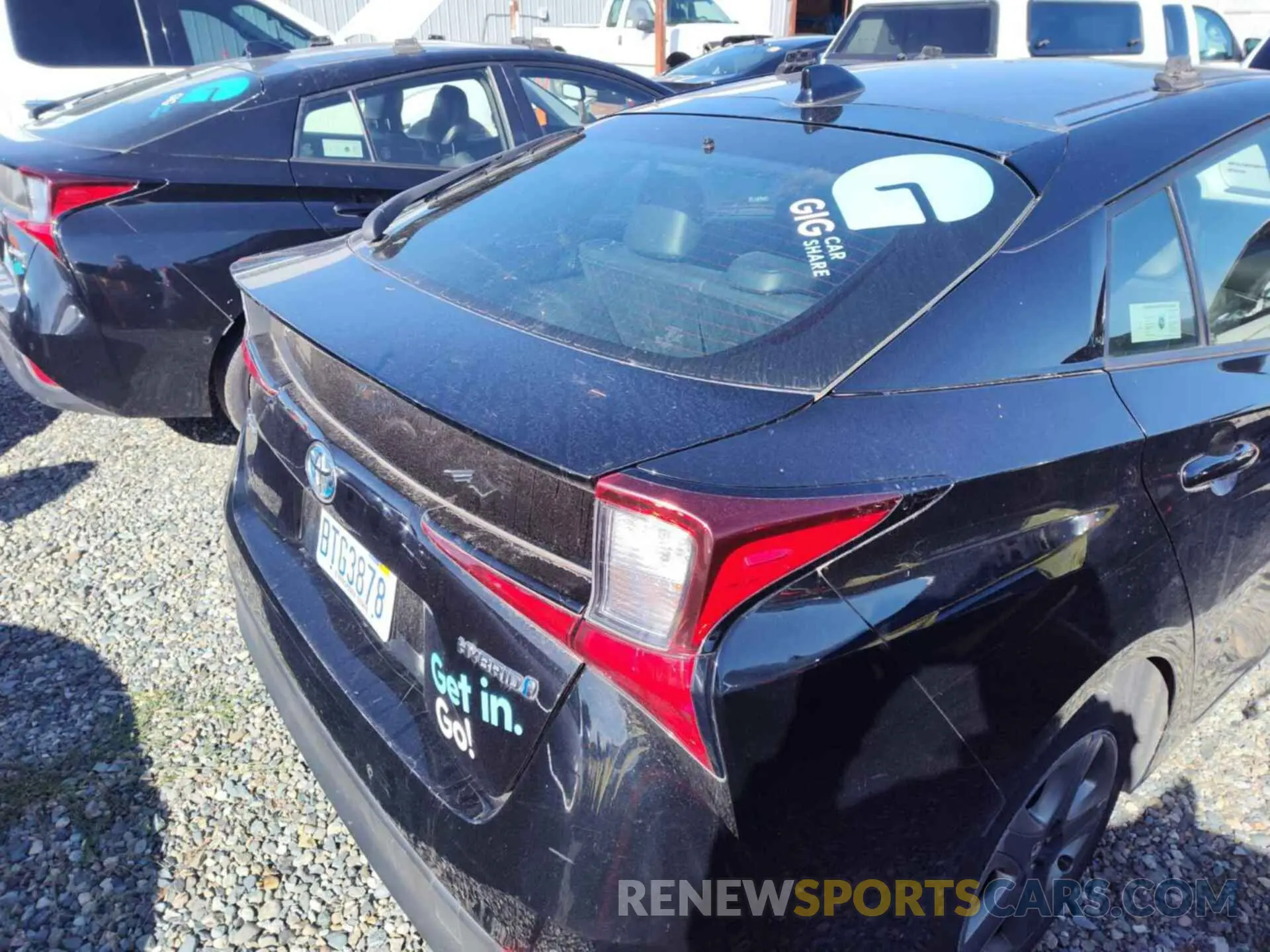 28 fotografías del automóvil dañado JTDKARFU2L3115366 TOYOTA PRIUS 2020