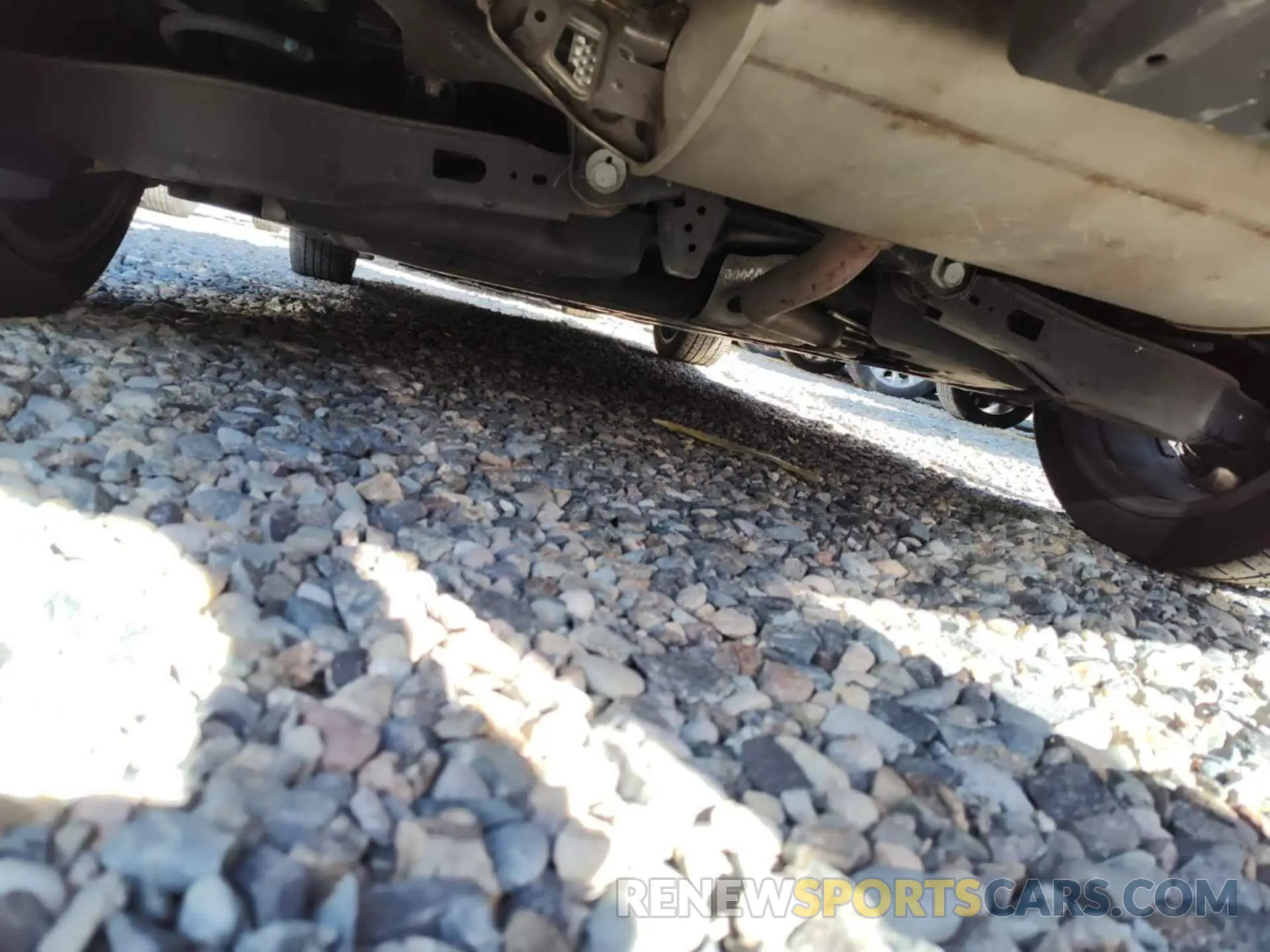 34 fotografías del automóvil dañado JTDKARFU2L3115366 TOYOTA PRIUS 2020