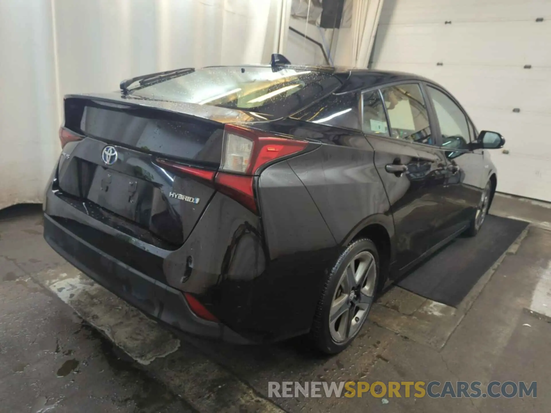 12 fotografías del automóvil dañado JTDKARFU2L3115416 TOYOTA PRIUS 2020