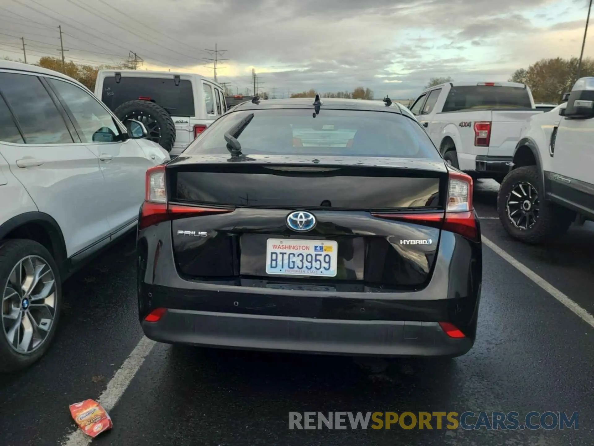 11 fotografías del automóvil dañado JTDKARFU2L3116310 TOYOTA PRIUS 2020