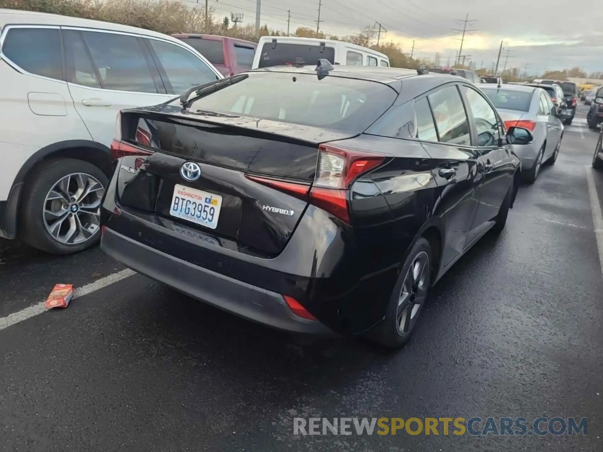 6 fotografías del automóvil dañado JTDKARFU2L3116310 TOYOTA PRIUS 2020