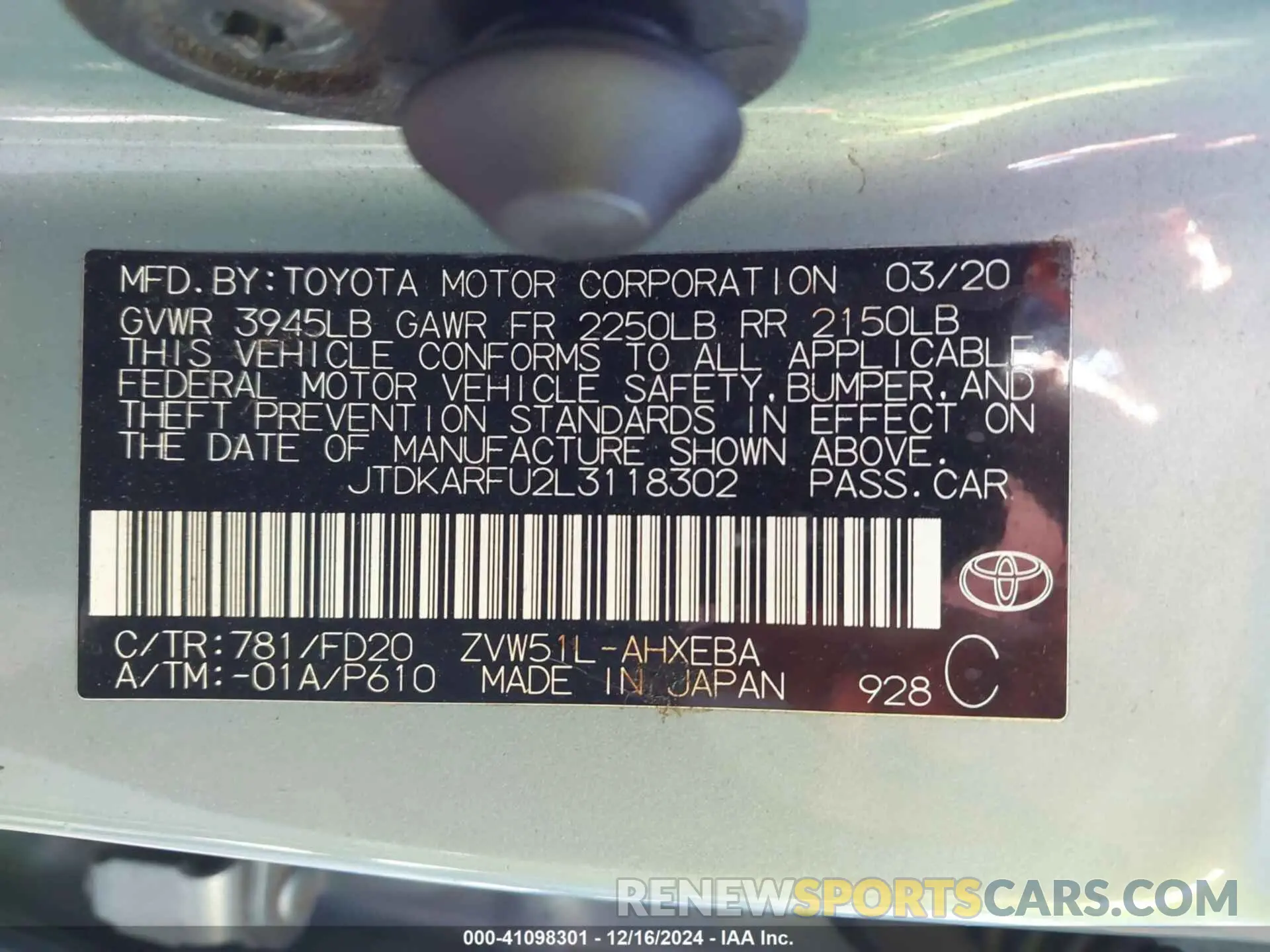 9 fotografías del automóvil dañado JTDKARFU2L3118302 TOYOTA PRIUS 2020