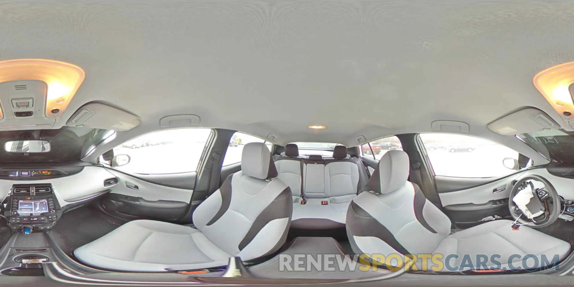12 fotografías del automóvil dañado JTDKARFU2L3121118 TOYOTA PRIUS 2020