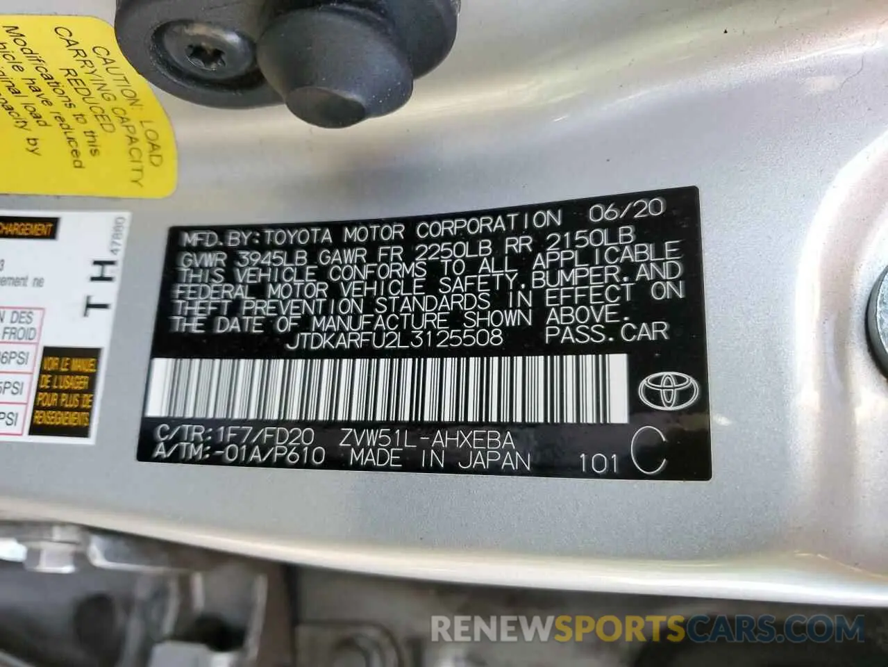 12 fotografías del automóvil dañado JTDKARFU2L3125508 TOYOTA PRIUS 2020