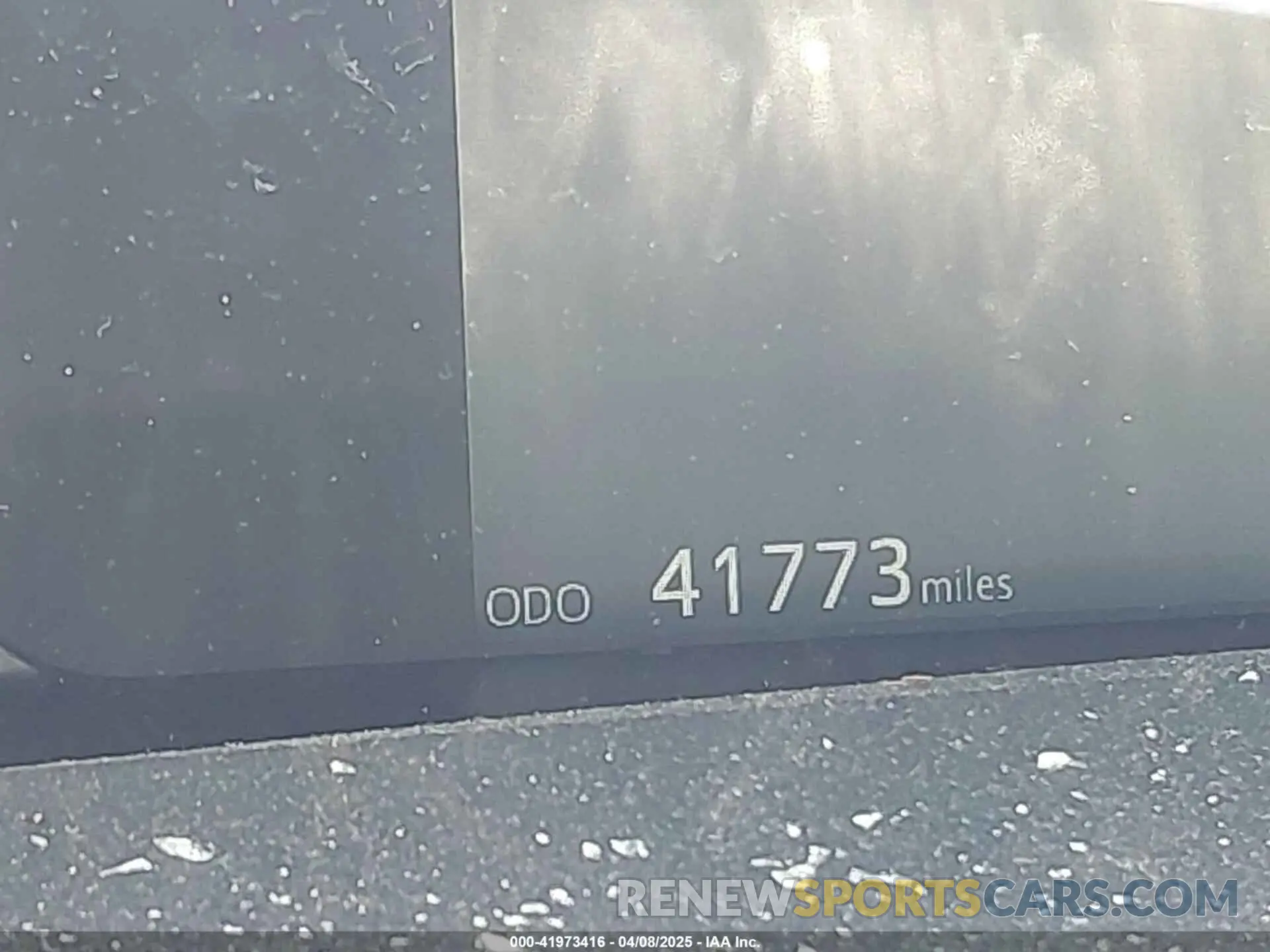 15 fotografías del automóvil dañado JTDKARFU3L3107048 TOYOTA PRIUS 2020