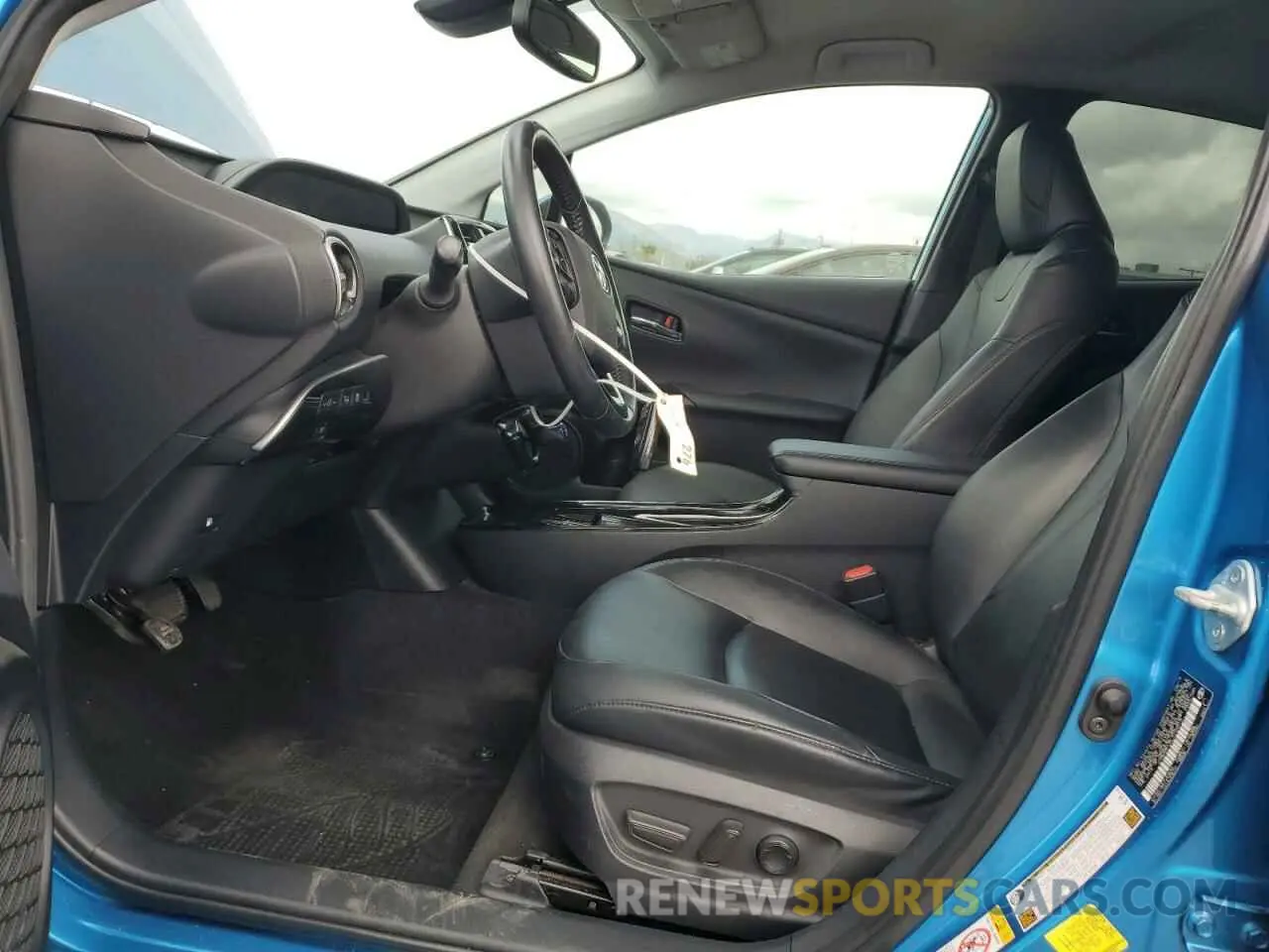 7 fotografías del automóvil dañado JTDKARFU5L3104913 TOYOTA PRIUS 2020