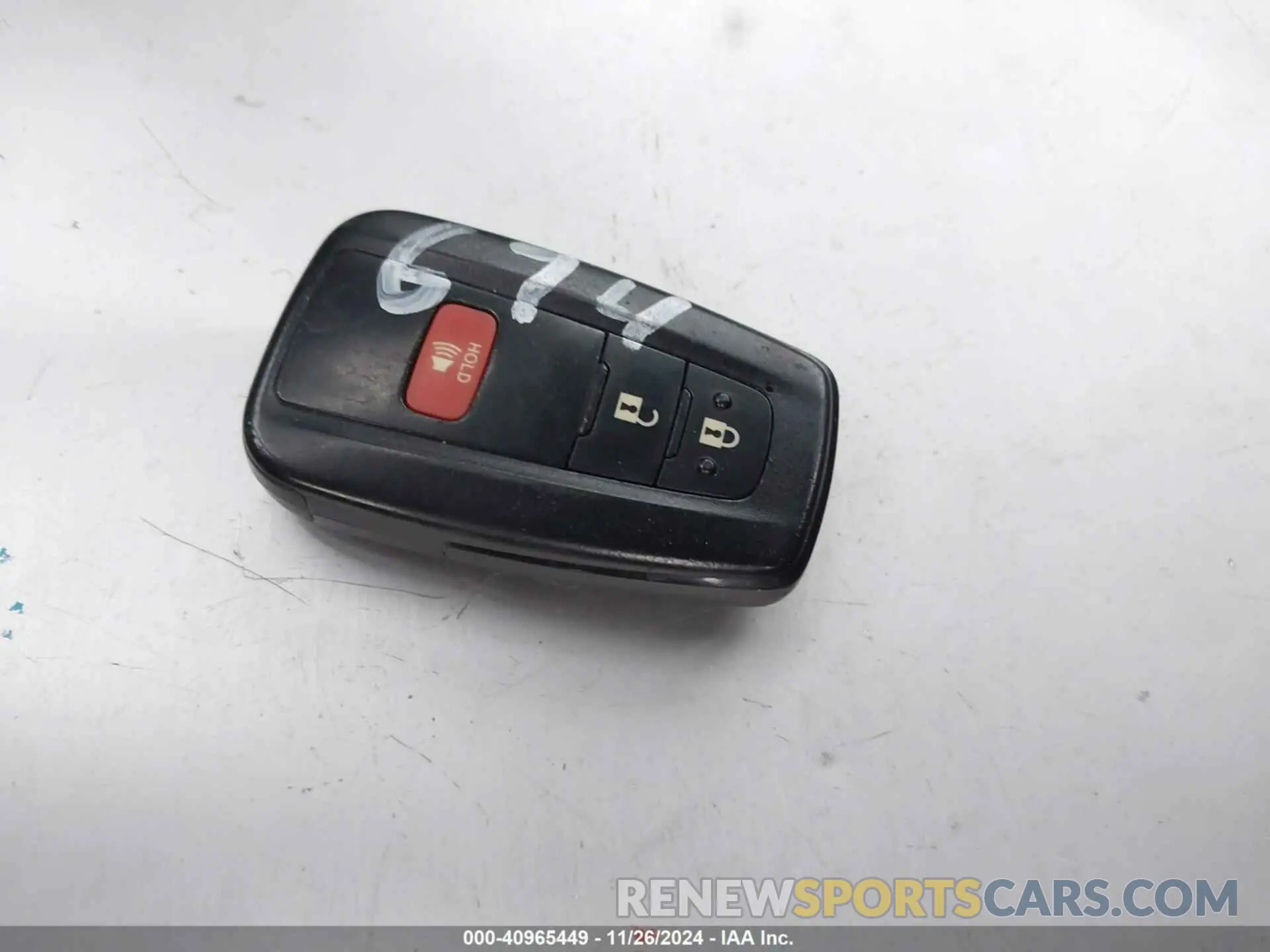 11 fotografías del automóvil dañado JTDKARFU5L3109237 TOYOTA PRIUS 2020