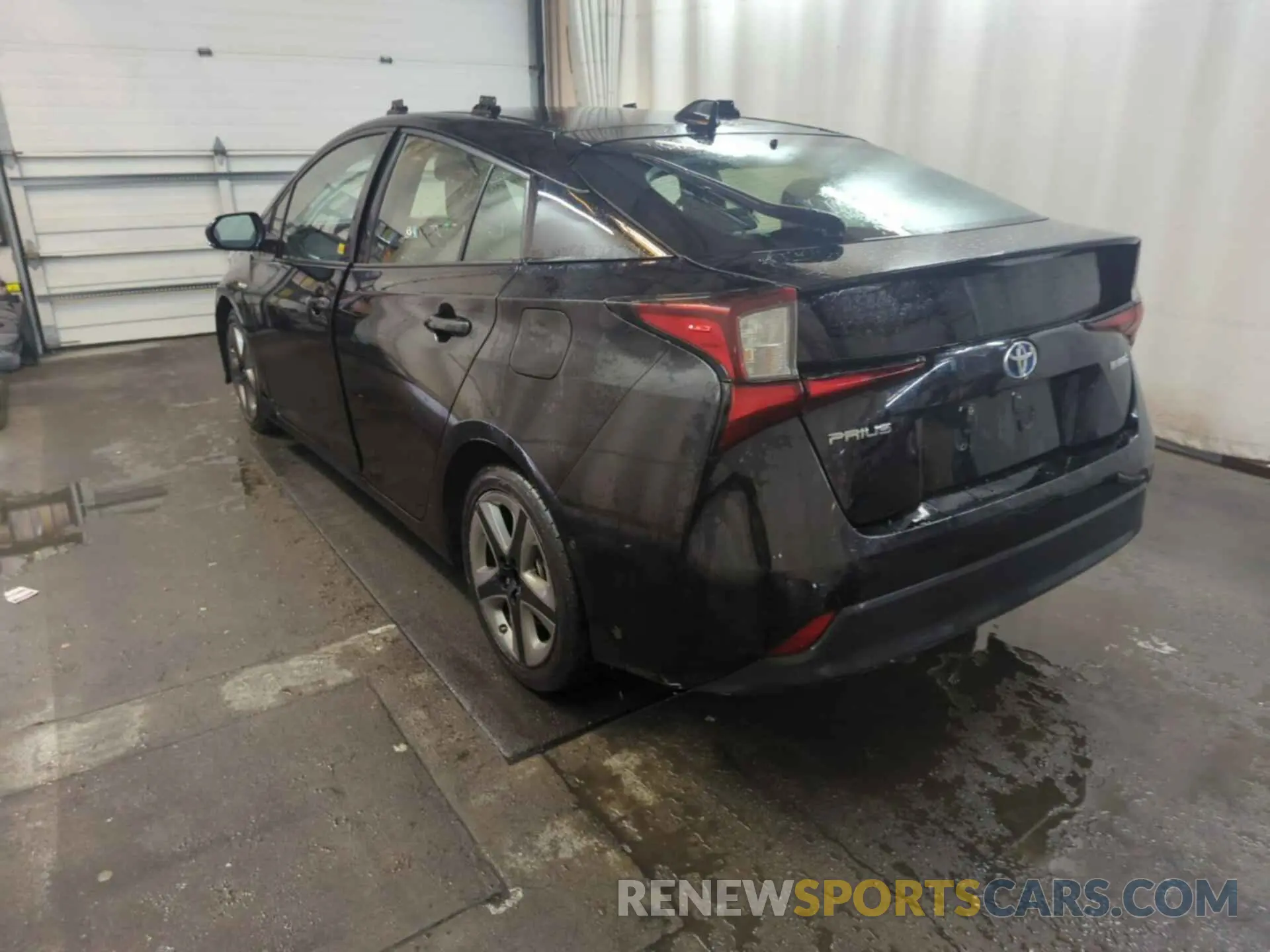 26 fotografías del automóvil dañado JTDKARFU5L3116043 TOYOTA PRIUS 2020